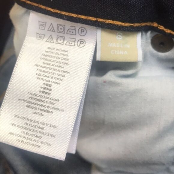 NWOT!! Michael Kors Capris!! - Picture 5 of 5